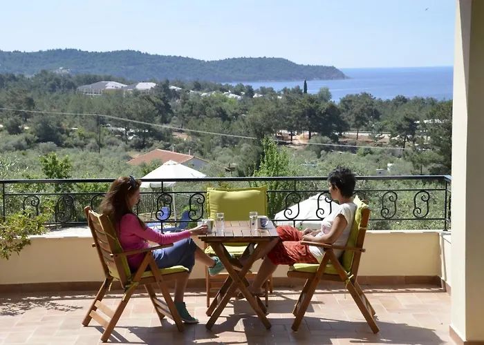 Moonbeam Hotel